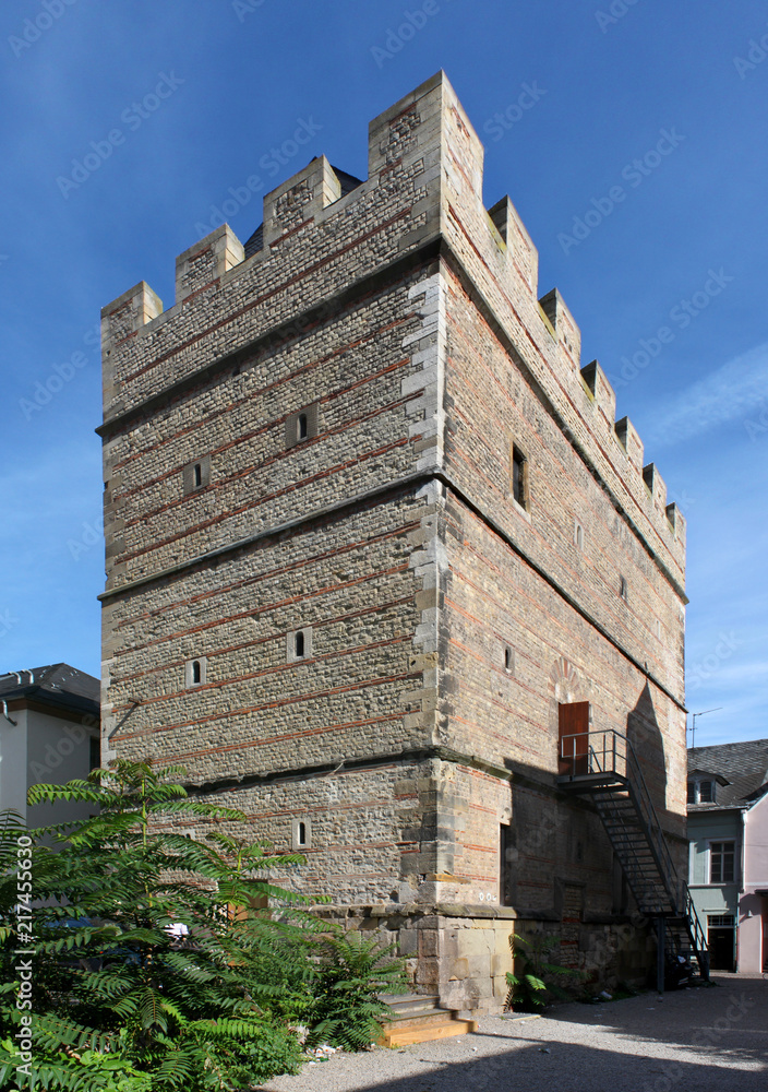 Romanesque Frankenturm dwelling in Trier