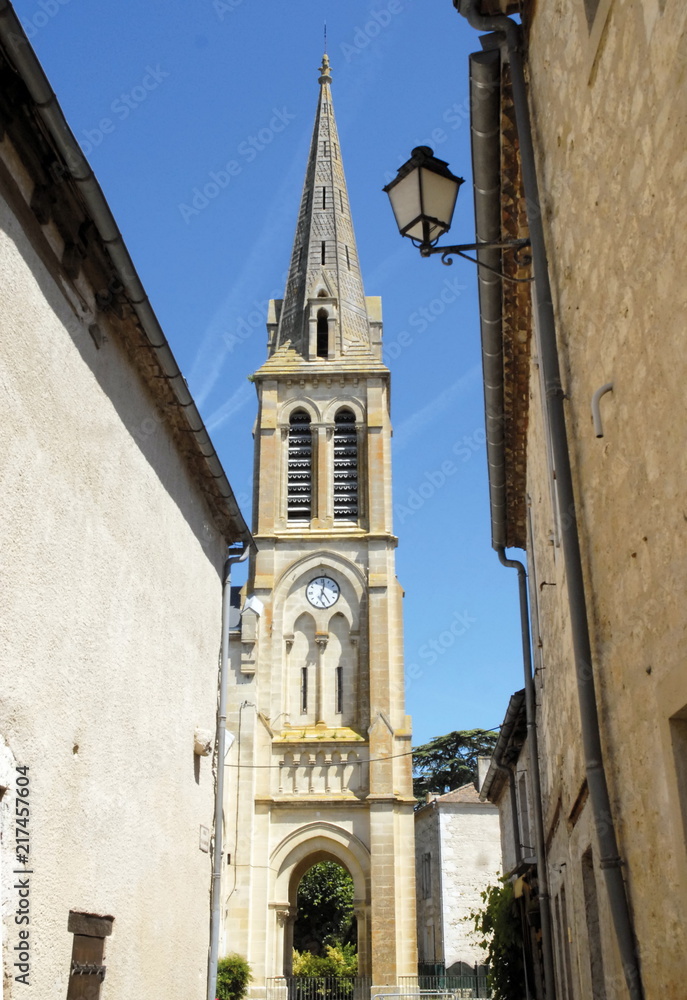 Ville médiévale d'Eymet, clocher de l'église Notre-Dame de l'Assomption, département de la Dordogne, Périgord, France