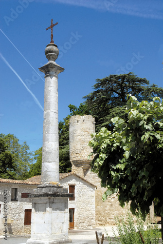 Ville d  Eymet  tour  croix et   chauguette  d  partement de la Dordogne  P  rigord  France