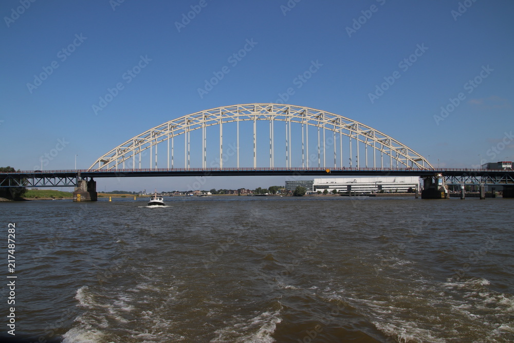 Obraz premium Bridge over the river Noord at Alblasserdam in the Netherlands