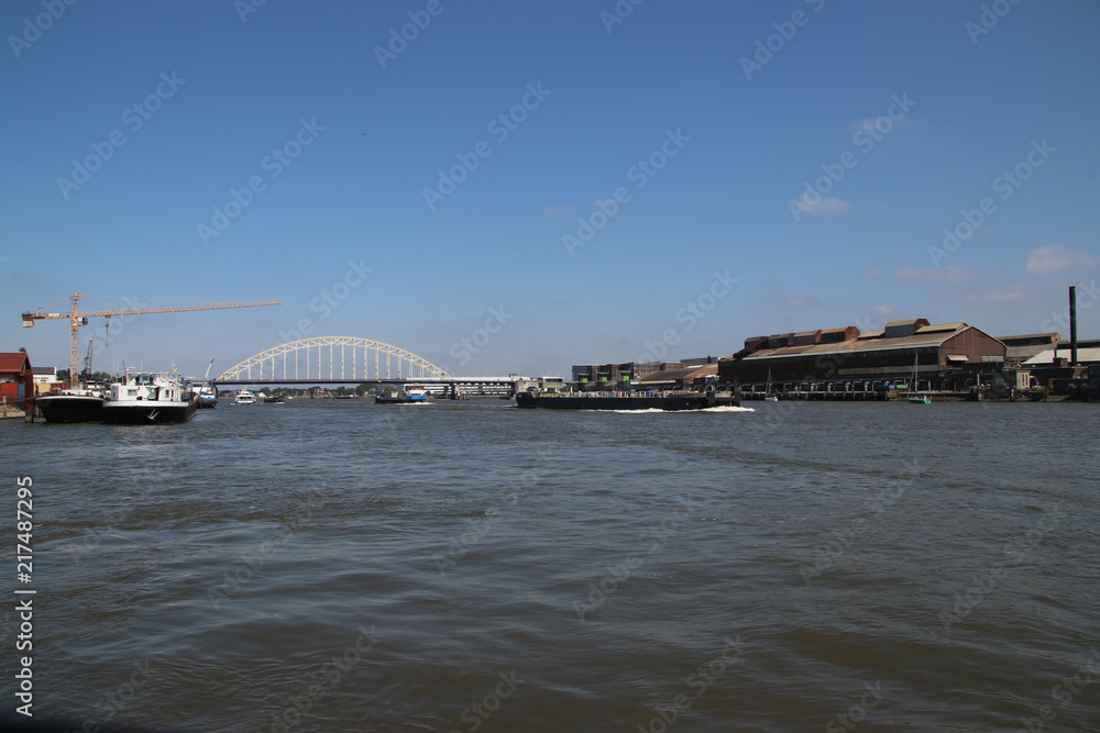 Obraz premium Bridge over the river Noord at Alblasserdam in the Netherlands
