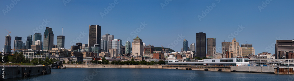 CIDADE DE MONTREAL VISTA PELO PORTO