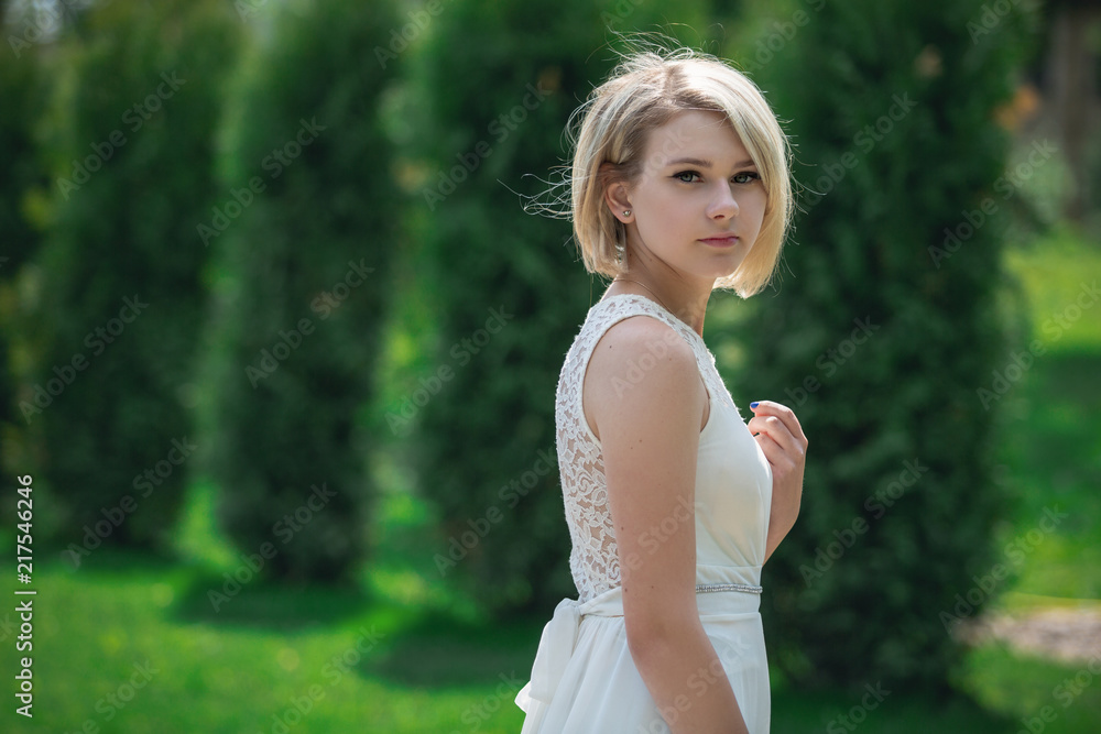 Portrait of a beautiful young woman outdoors Portrait of a beautiful young woman outdoors