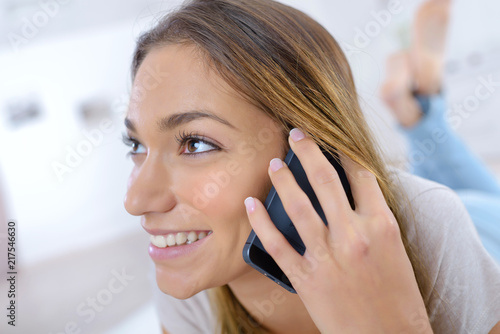 woman having a conversation on the cellular phone