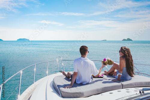Fotografia honeymoon on luxury yacht, luxurious lifrestyle and travel, romantic holidays fo
