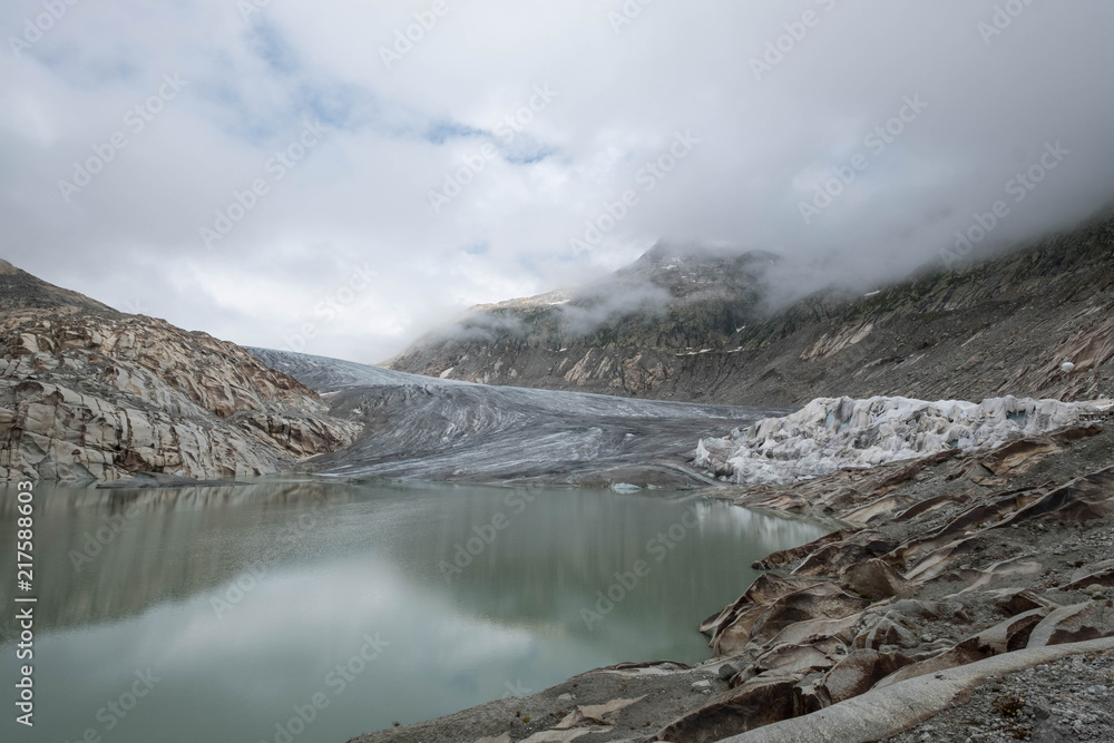 Gletscher mit Gletschersee