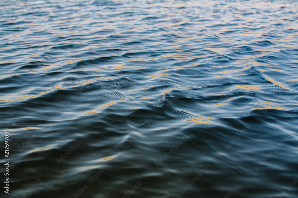 Naklejka premium Water waves close up texture