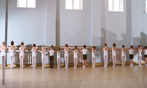 Fotografie The training of young dancers in the ballet studio