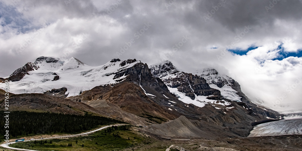 Columbia Icefields Parkway 17