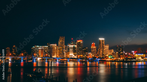 Miami Skyline  © Mauricio