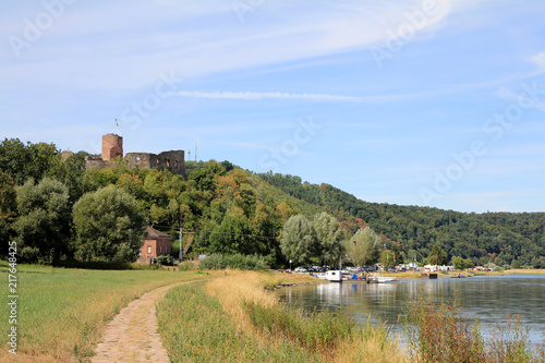 Unterwegs an der Weser zwischen Polle und Bodenwerder photo