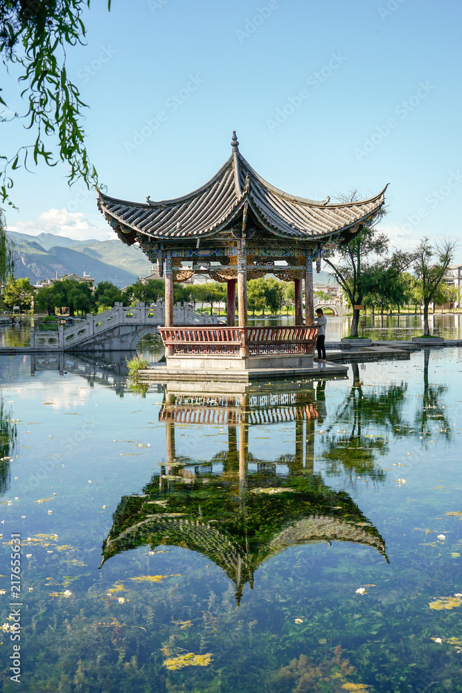 Fototapeta premium Chinese pavilion