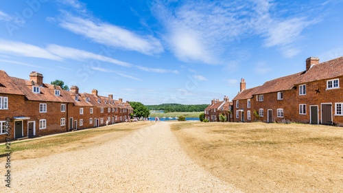 Fotografia Historic shipbuilding village Buckler's hard on the banks of the Beaulieu River