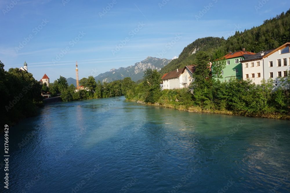 Fototapeta premium Fluss in Füssen, Deutschland
