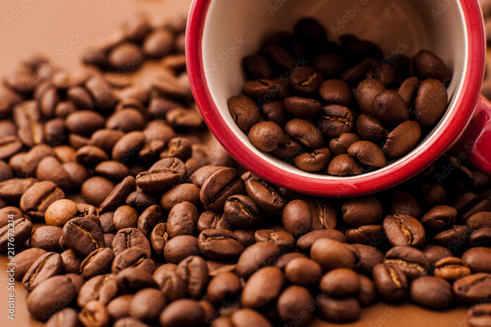 Fototapeta premium Closeup of coffee beans background