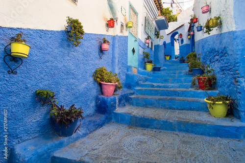Stairway in Chefchaouen, the Blue city, in Morocco © Marko Rupena
