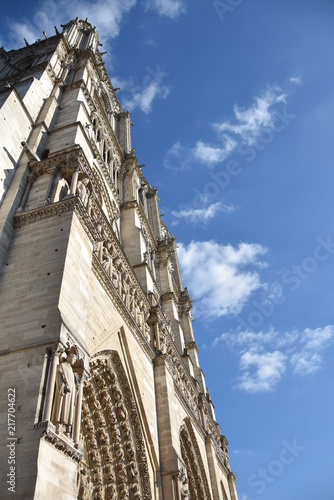 paris cathedral