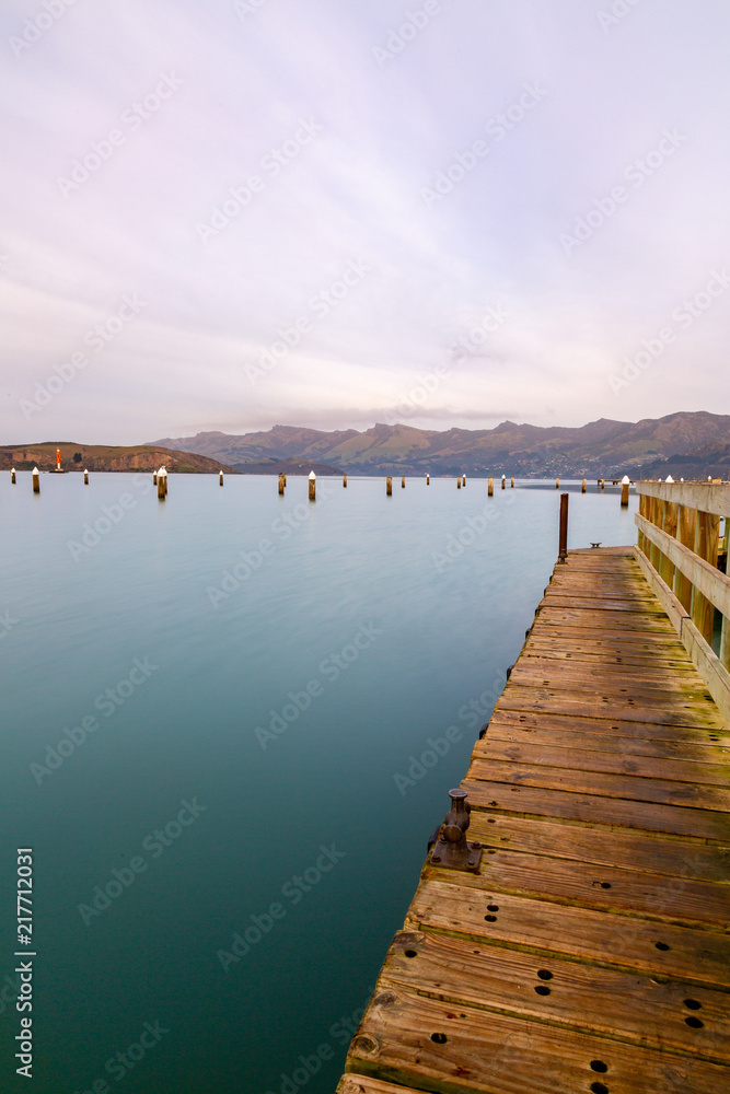 Obraz premium Jetty in harbour