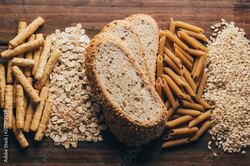 Wholegrain foods, with high fiber content
