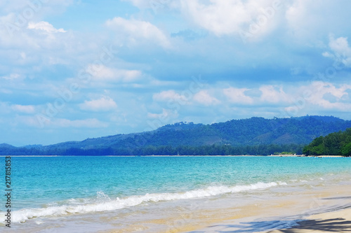Fototapeta Naklejka Na Ścianę i Meble -  Amazing landscape of Andaman Sea, Thailand. Blue sky, azure water. Concept: travel destination, exotic place
