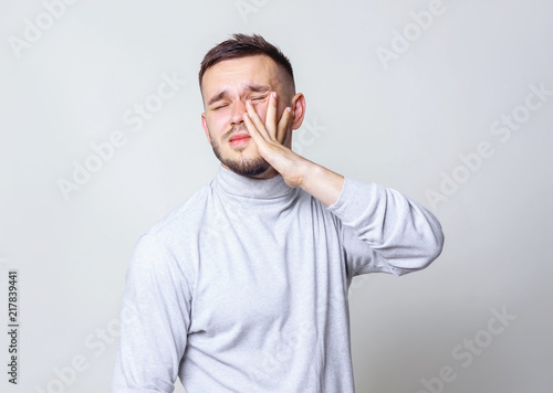Quadro em tela Man hit himself