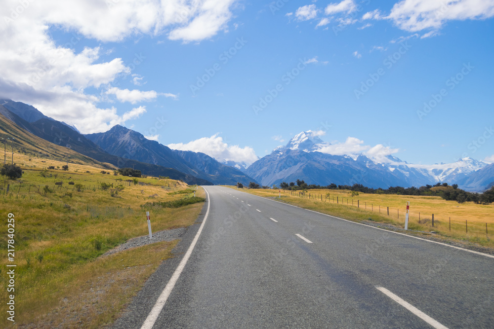 Naklejka premium Road to Aoraki Mount Cook National park, South Island New Zealand