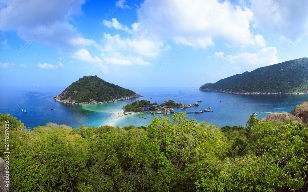 View of the island Nangyuan 24 January 2015. Thailand View of the island Nangyuan 24 January 2015. Thailand