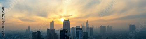 Canvas Print panoramic view of cityscape sunrise skyline and cloudscape