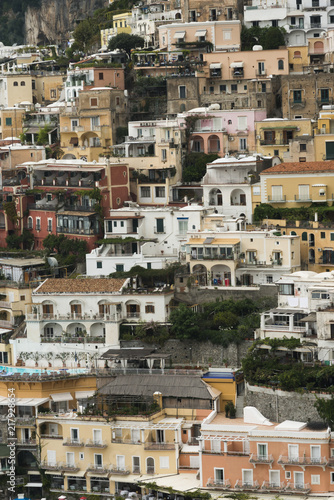 Fototapeta Naklejka Na Ścianę i Meble -  Residential buildings on hill, Positano, Amalfi Coast, Salerno, Campania, Italy
