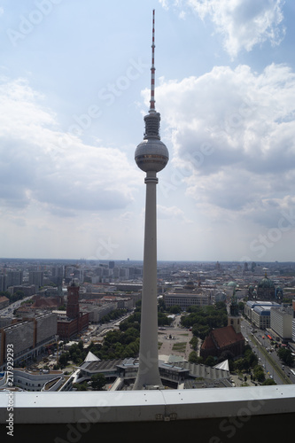 Wallpaper Mural Fernsehturm Berlin Torontodigital.ca