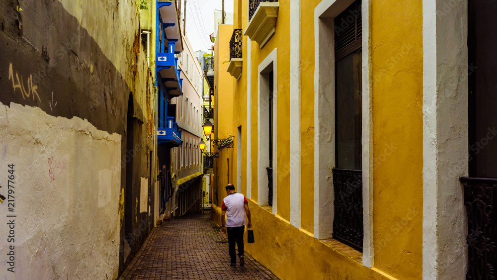 Fototapeta premium Colorful buildings in old San Juan, Puerto Rico