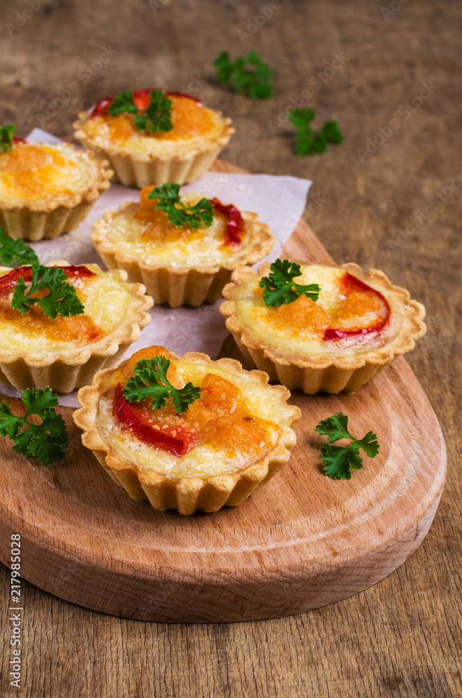 Tartlets with vegetables Tartlets with vegetables