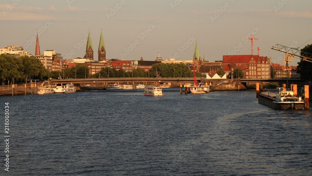 Blick von der Stephanibrücke auf Bremen