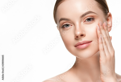 Woman beautifl face closeup with healthy skin and beauty lips and eyes