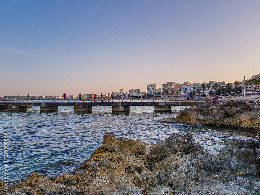 Fototapeta premium Sunset and sunrise in Cala Millor