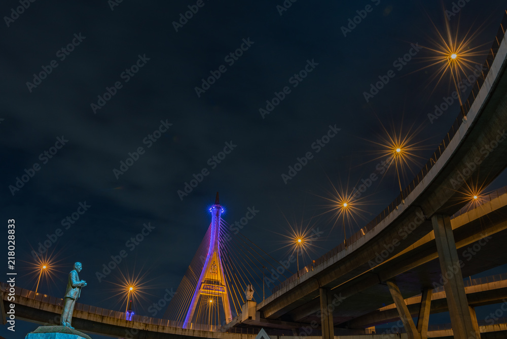 Obraz premium Bhumibol Bridge