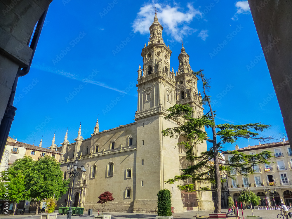 Naklejka premium Logroño, ciudad capital de La Rioja , España
