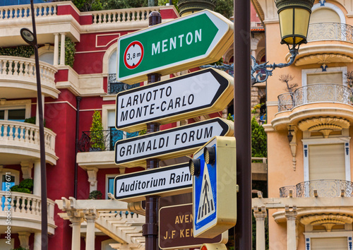 Menton Monte Carlo signs