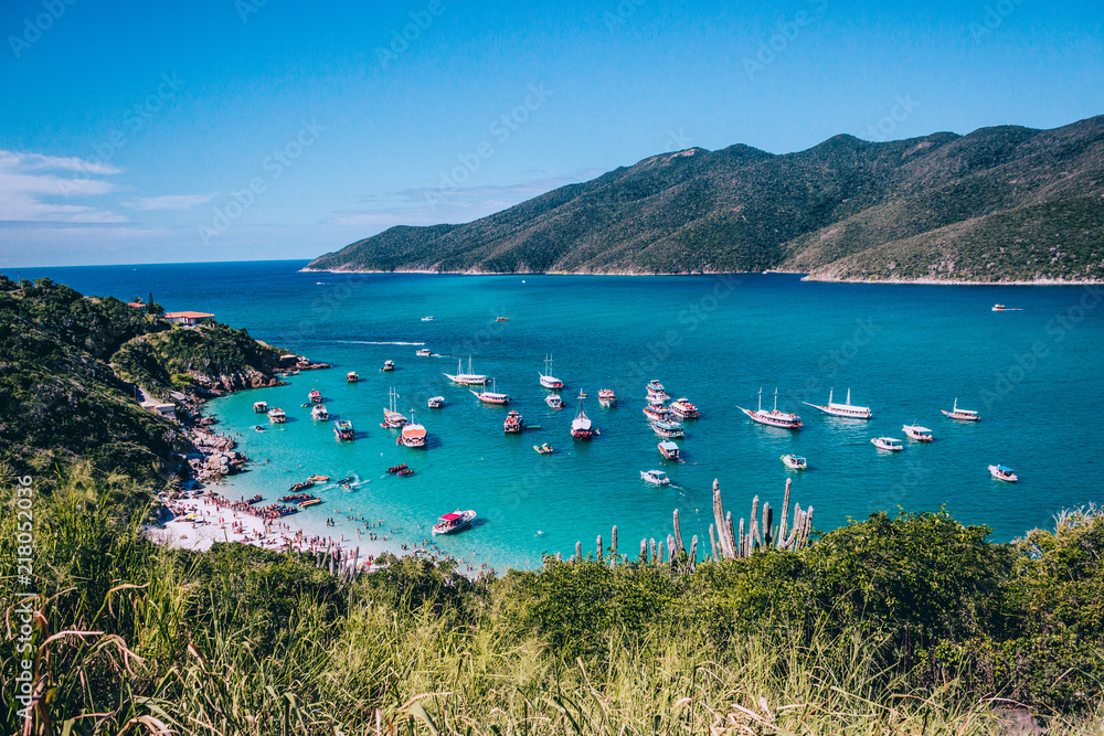 Obraz premium view of island in the sea