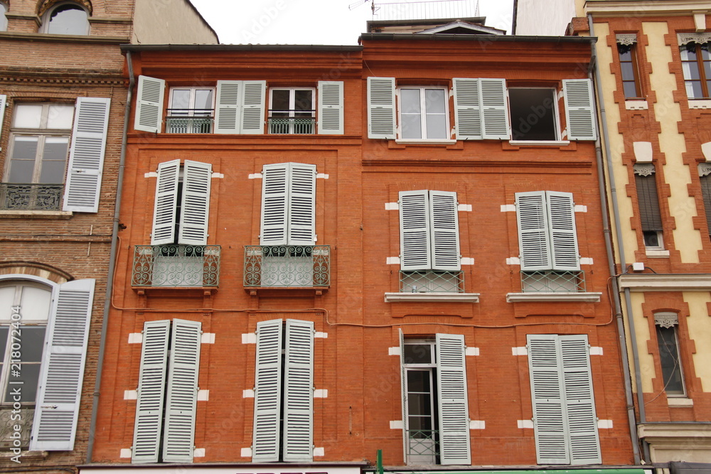 Immeuble en briques à Toulouse, Haute Garonne