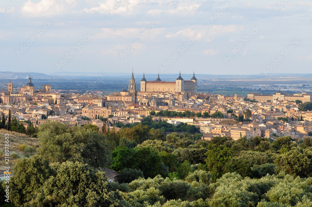 Alcazar y ciudad de Toledo, España