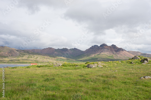 Landschaft im Gebiet um Bakkagerði / Ostfjorde - Island