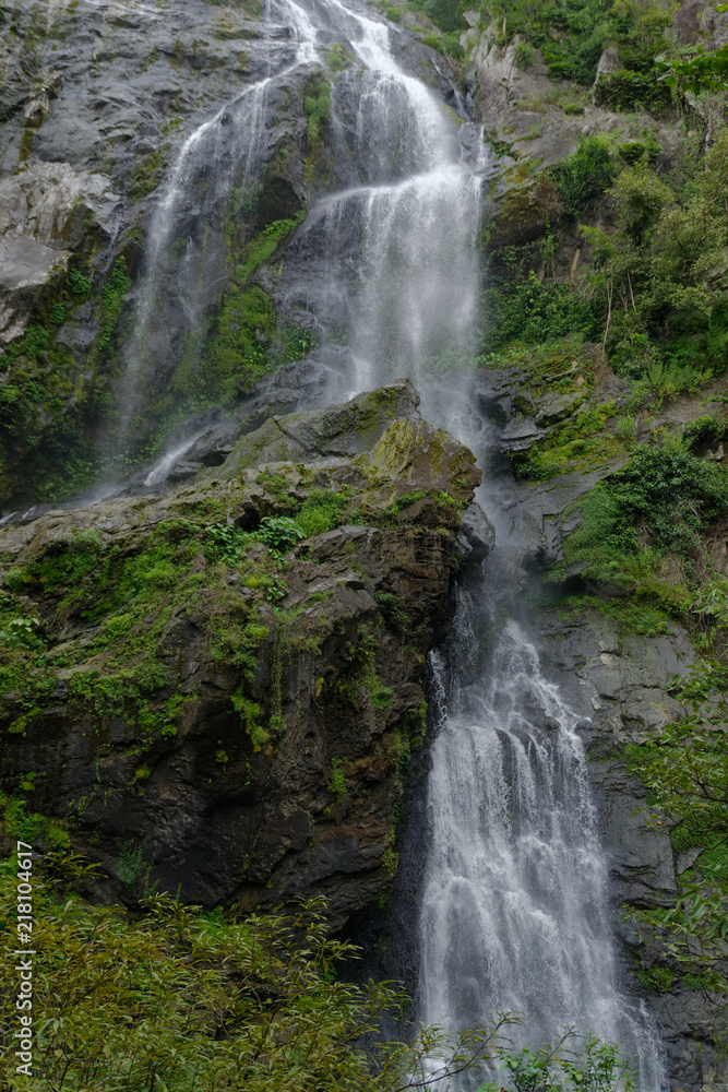 Fototapeta premium water falls in thailand