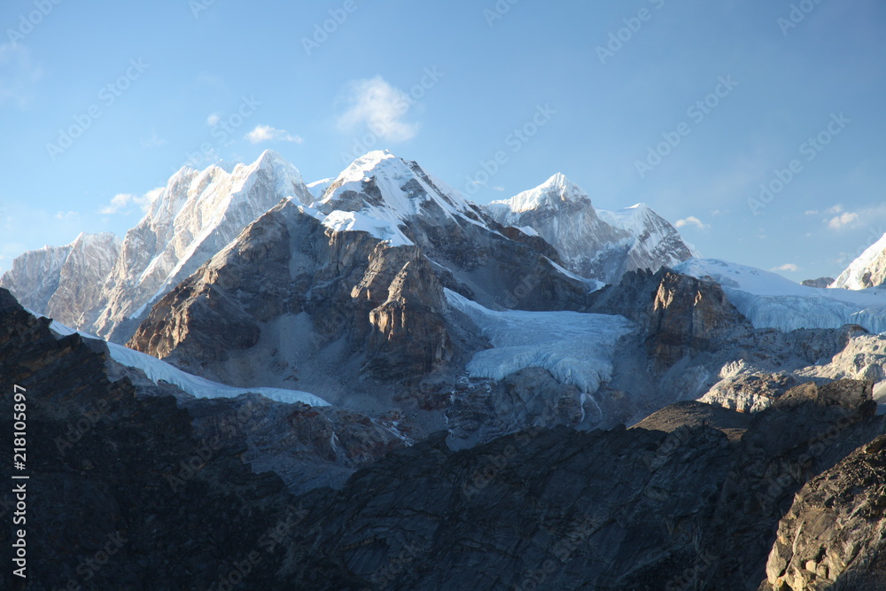 Obraz premium Amazing mountains on Himalayas - Nepal.