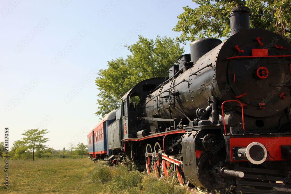 kara tren kara tren