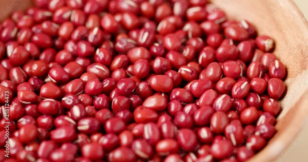 Spinning of Adzuki bean Spinning of Adzuki bean