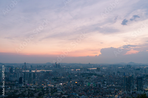 Sunset on Seoul © Sean