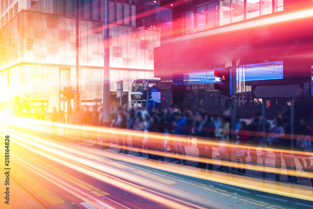 Obraz premium Crowded Hong Kong street with motion blur effect