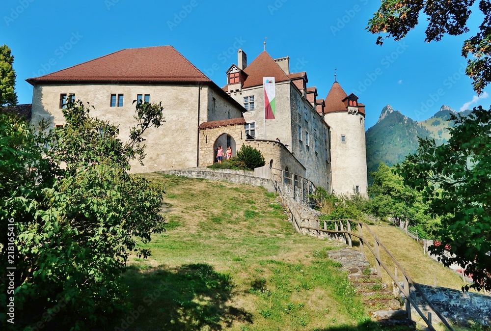 Schloss Gruyères, von Westen