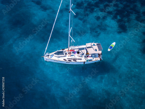 Sailboat anchored in the Mediterranean © Tome